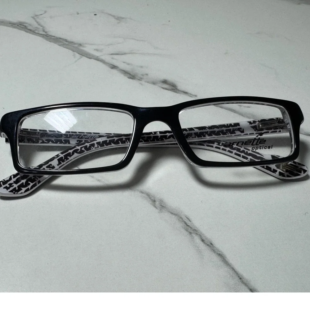 Arnette MOD 7036 1099 Black Rectangular Eyeglasses Tire Tread Pattern 48-17-130